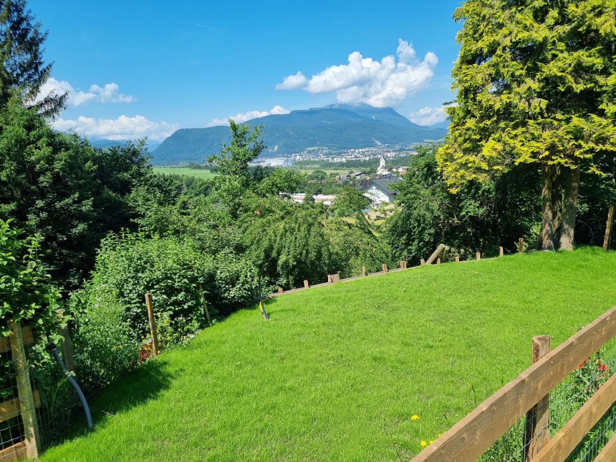 Fridas Place - Der Blick Ueber Ganz Villach - 160 M2 Ferienoase - Ganzes Haus Bis Zu 8 Personen Exterior foto