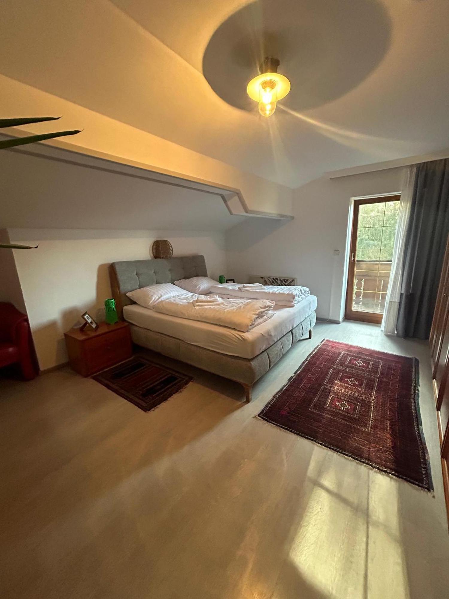Fridas Place - Der Blick Ueber Ganz Villach - 160 M2 Ferienoase - Ganzes Haus Bis Zu 8 Personen Exterior foto